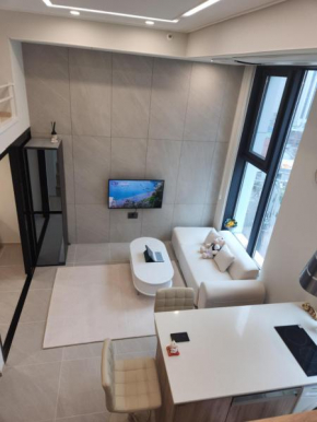 Warm House in a New Building near Dongdaemun History & Culture Park